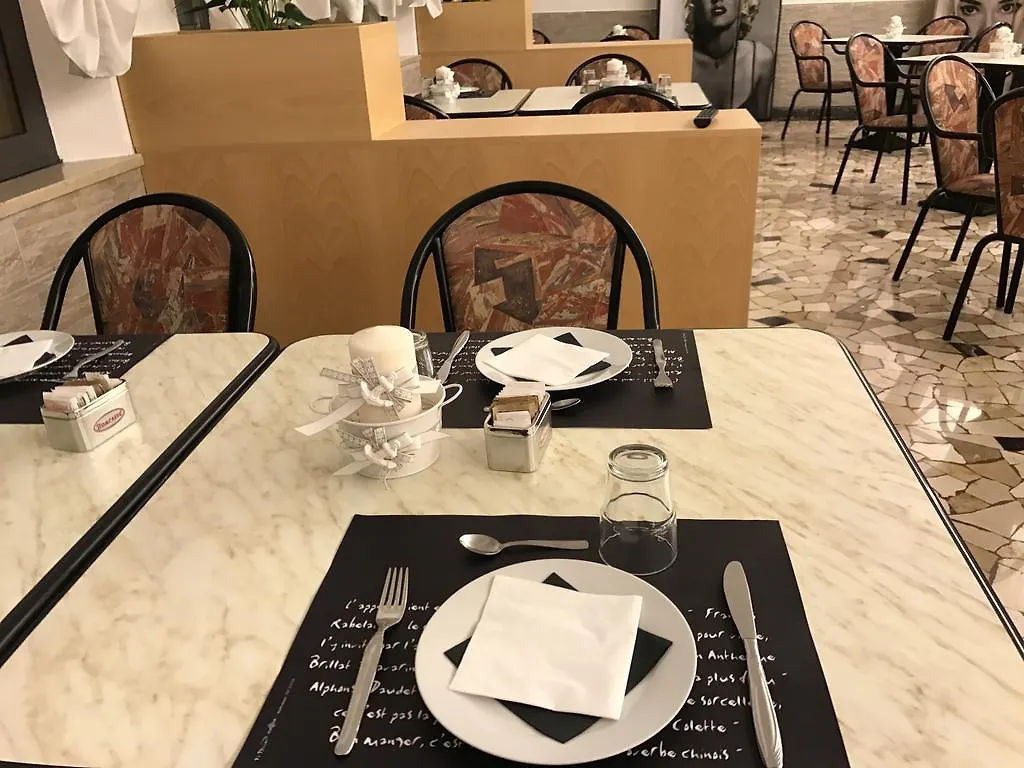 Hotel Villa Merope Rimini Italia